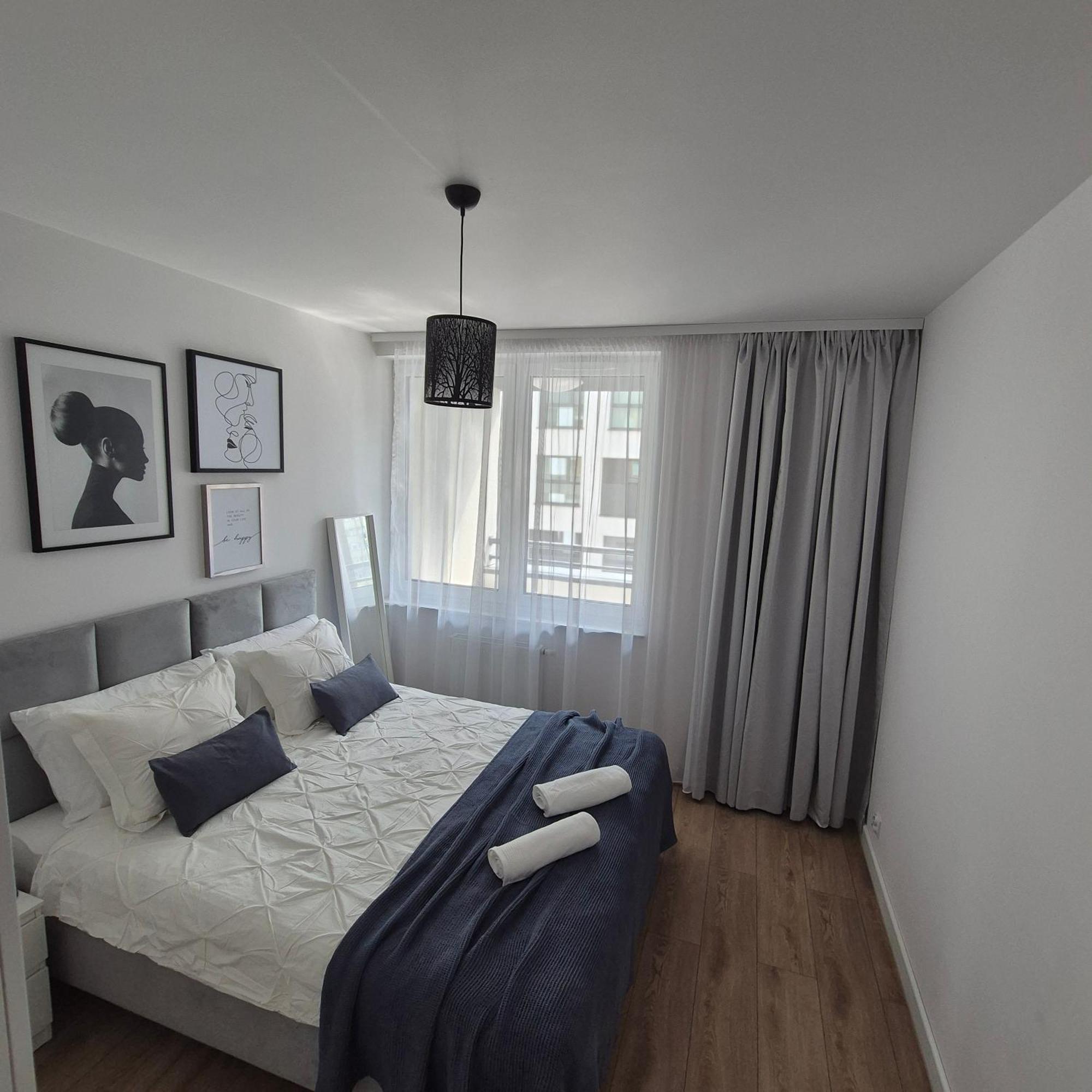 Apartament Near Sky Tower Wrocław Eksteriør billede